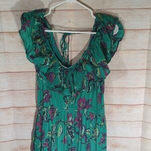 Sundance Green Floral Ruffle Blouse